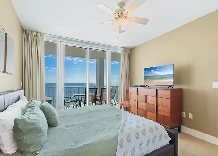 Island Tower 903 Apartment *